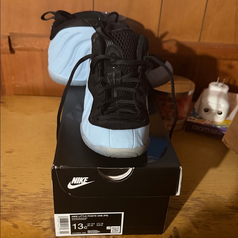 Nike Kids Sneakers - Black and Light Blue